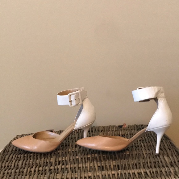 Shoes - Pumps